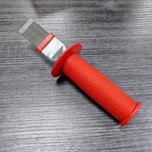 橙手柄翅片梳